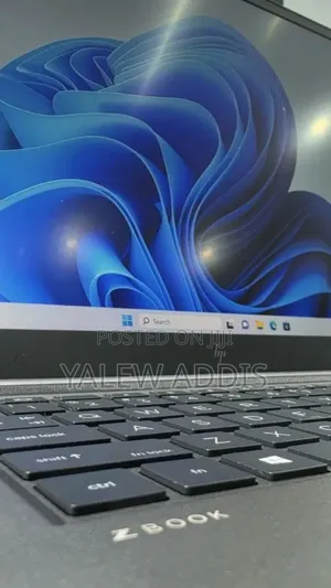 New Laptop HP Stream Notebook 32GB Intel Core i7 SSD 512GB