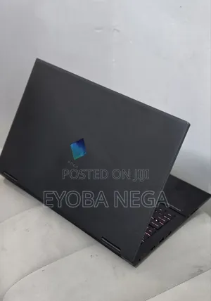 Laptop HP Omen 15 16GB AMD Ryzen 5 SSD 512GB