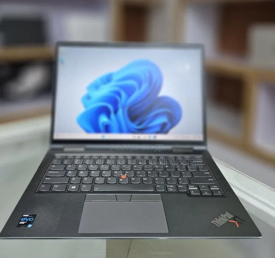 New Laptop Lenovo ThinkPad X1 Yoga 16GB Intel Core i7 SSD 512GB
