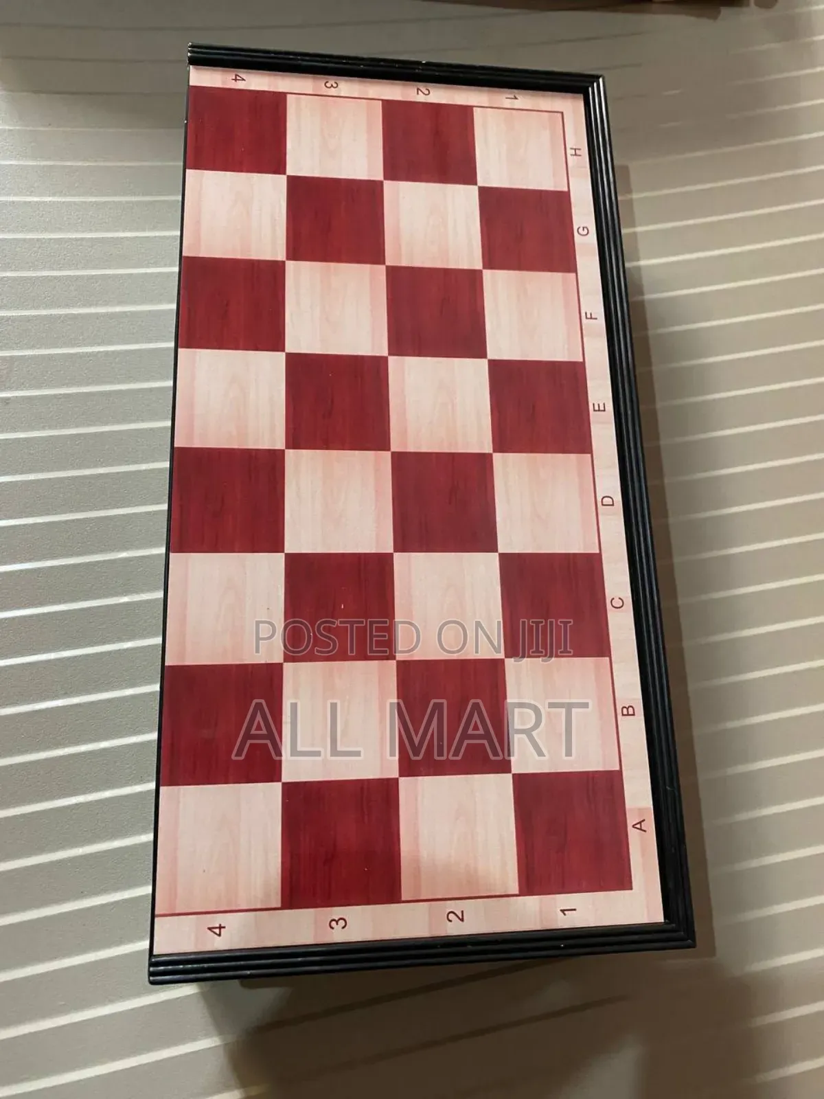 Non- Magnetic Foldable Chessboard Chess Game