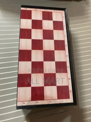 Non- Magnetic Foldable Chessboard Chess Game