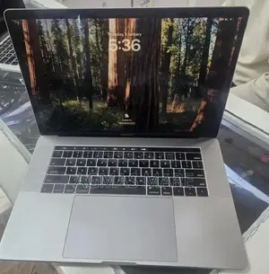 New Laptop Apple MacBook Pro 2018 16GB Intel Core i7 SSD 512GB