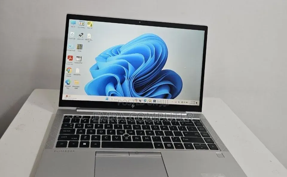 New Laptop HP EliteBook 840 G8 16GB Intel Core i7 SSD 512GB