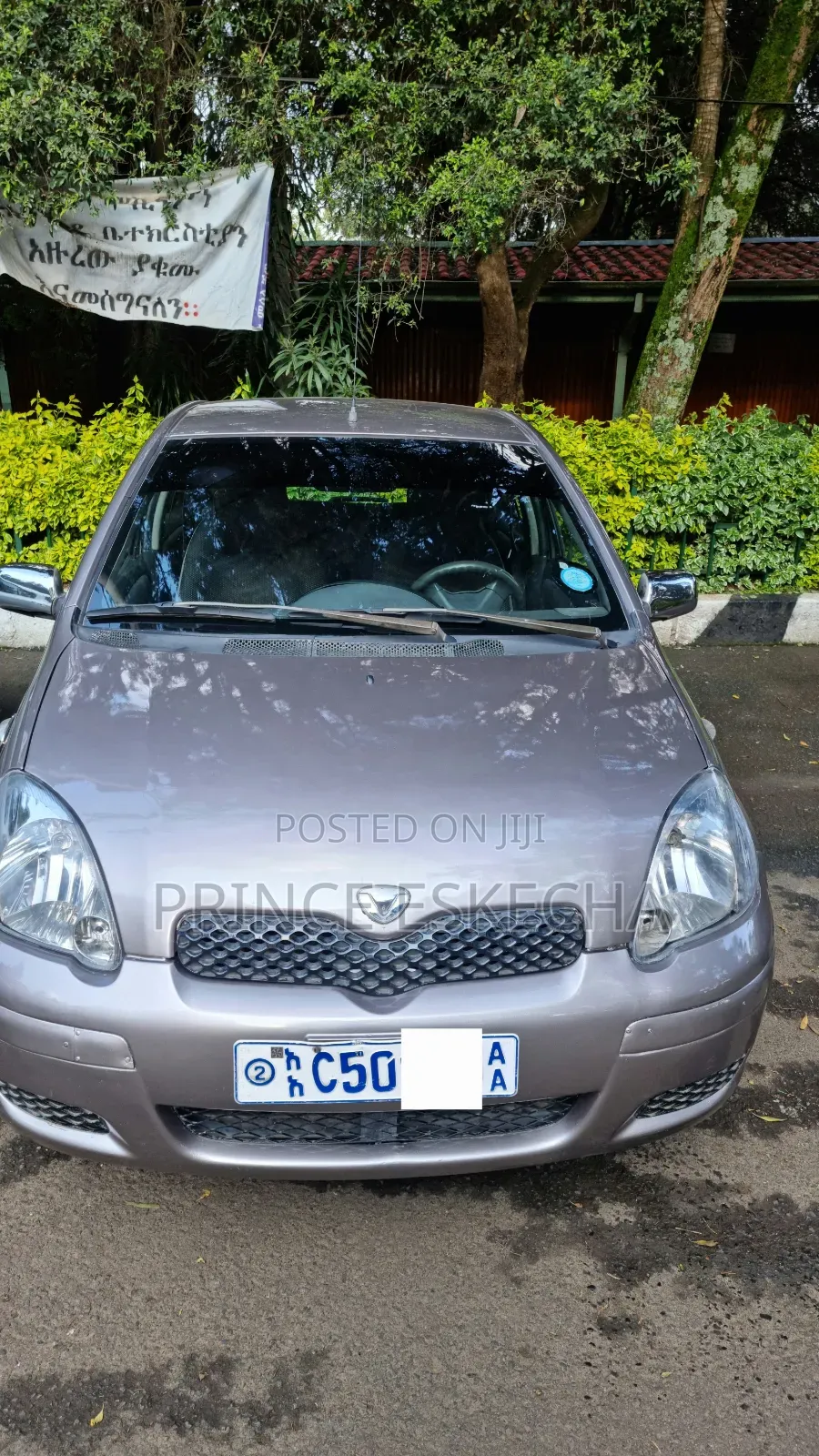 Toyota Vitz 2002 Brown