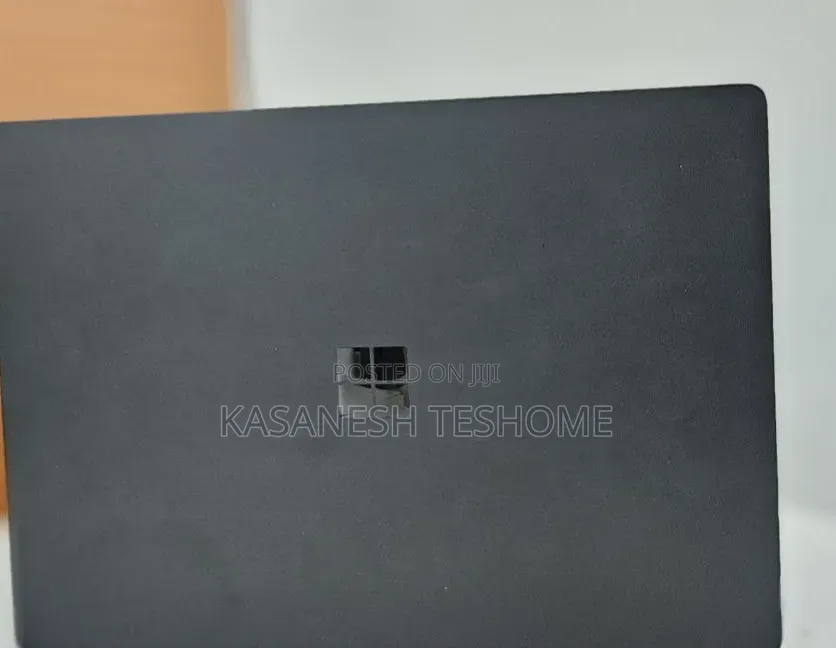 New Laptop Microsoft Surface Laptop 4 16GB Intel Core i7 SSD 512GB