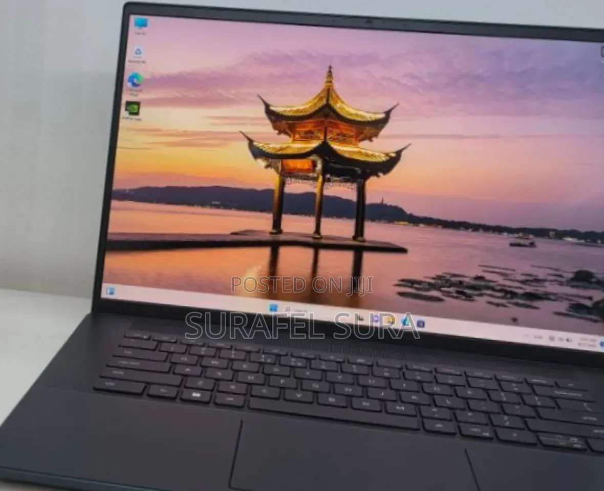 New Laptop Dell Inspiron 15 16GB Intel Core i7 SSD 512GB