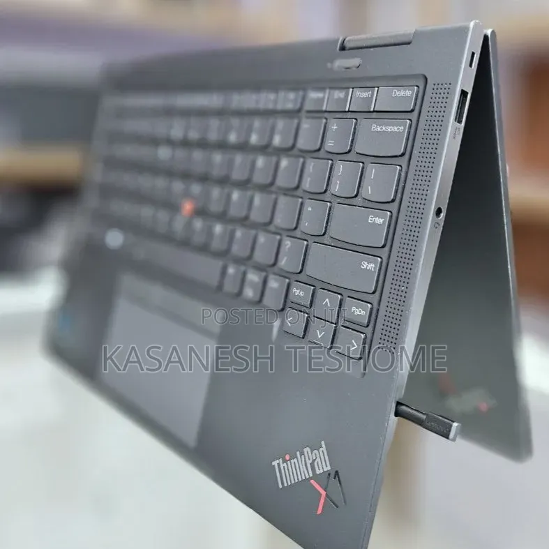 New Laptop Lenovo ThinkPad X1 Yoga 16GB Intel Core i7 SSD 512GB