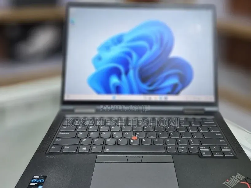 New Laptop Lenovo ThinkPad X1 Yoga 16GB Intel Core i7 SSD 512GB