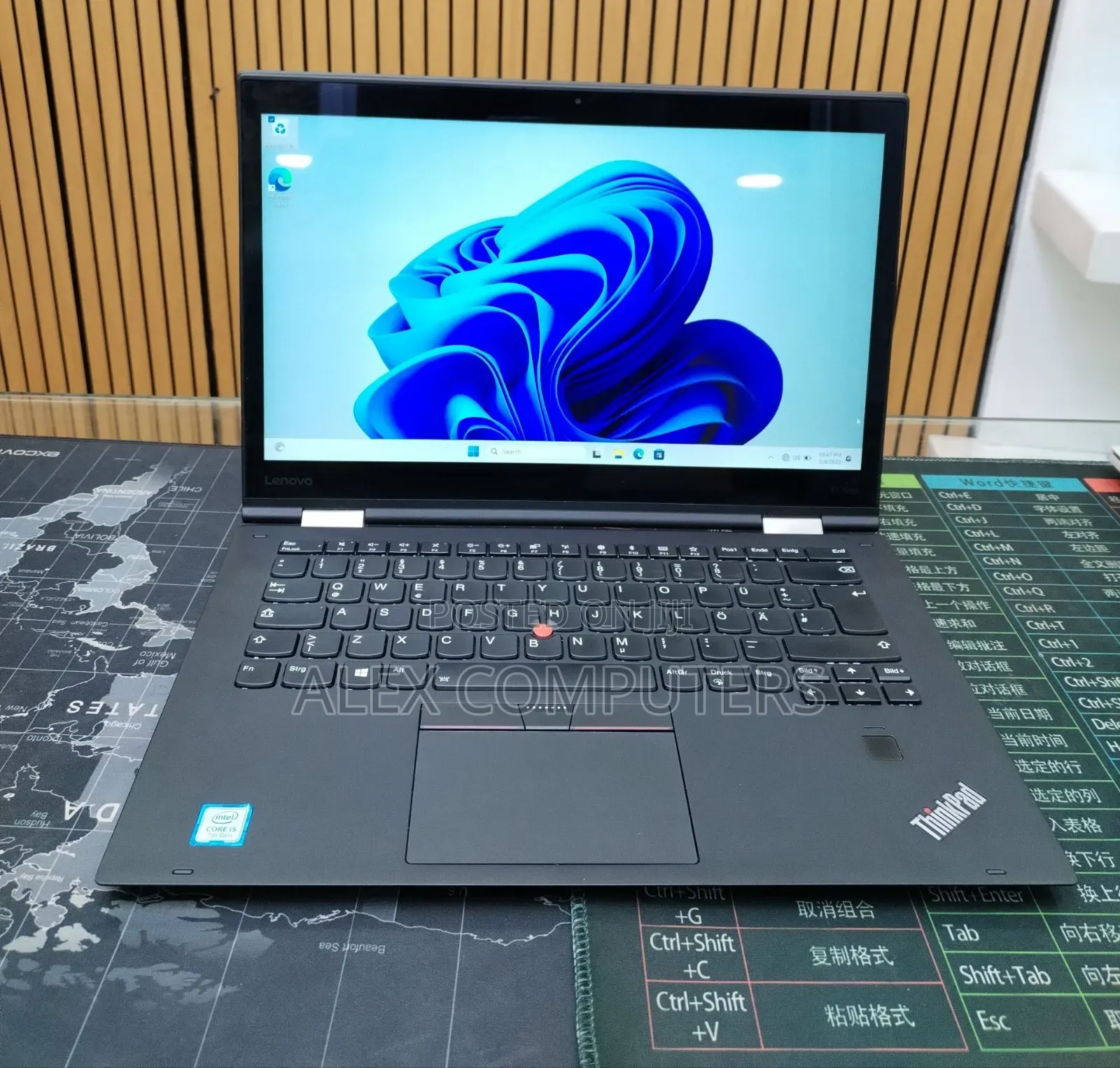 New Laptop Lenovo ThinkPad Yoga 8GB Intel Core i5 SSD 512GB
