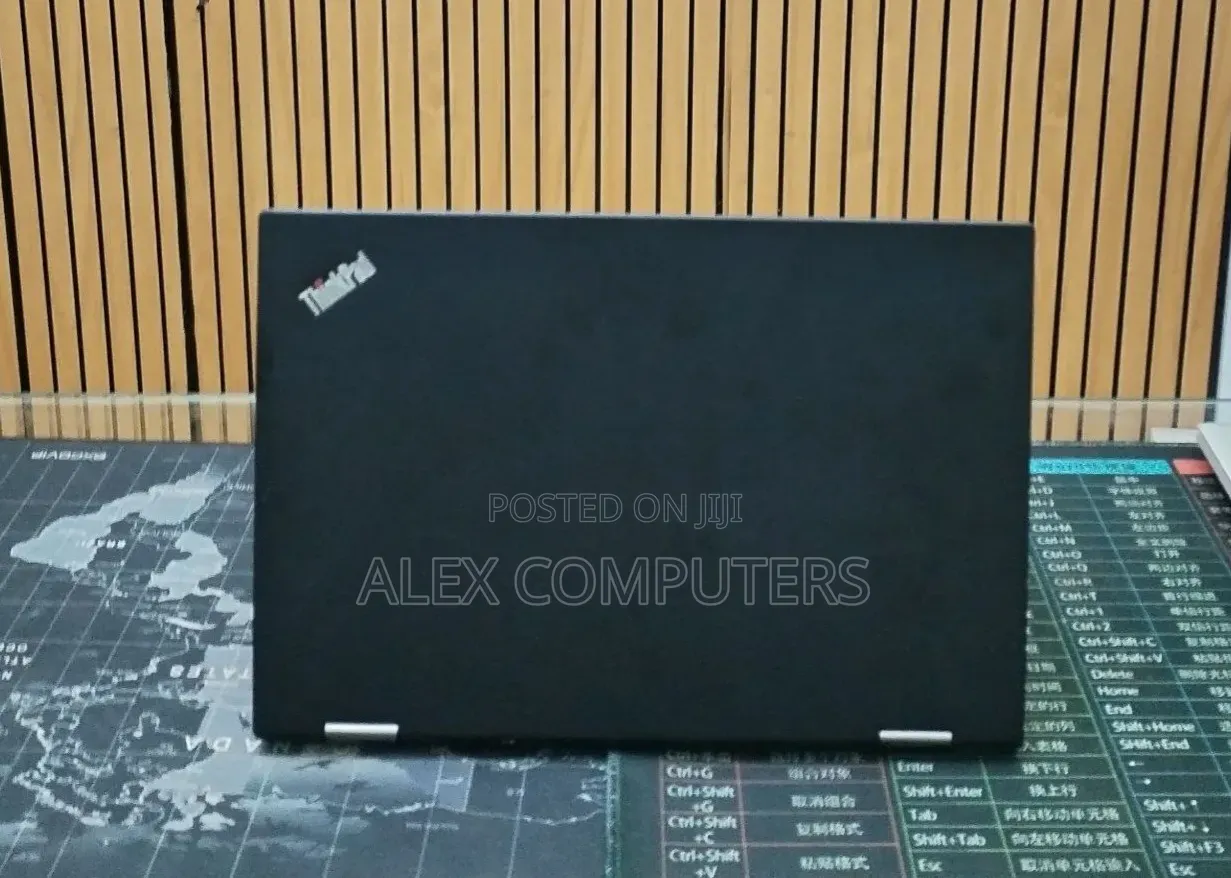 New Laptop Lenovo ThinkPad Yoga 8GB Intel Core i5 SSD 512GB