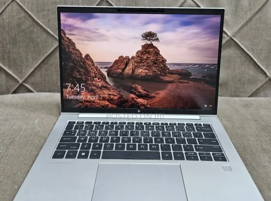 New Laptop HP EliteBook 840 G9 16GB Intel Core i7 SSD 512GB