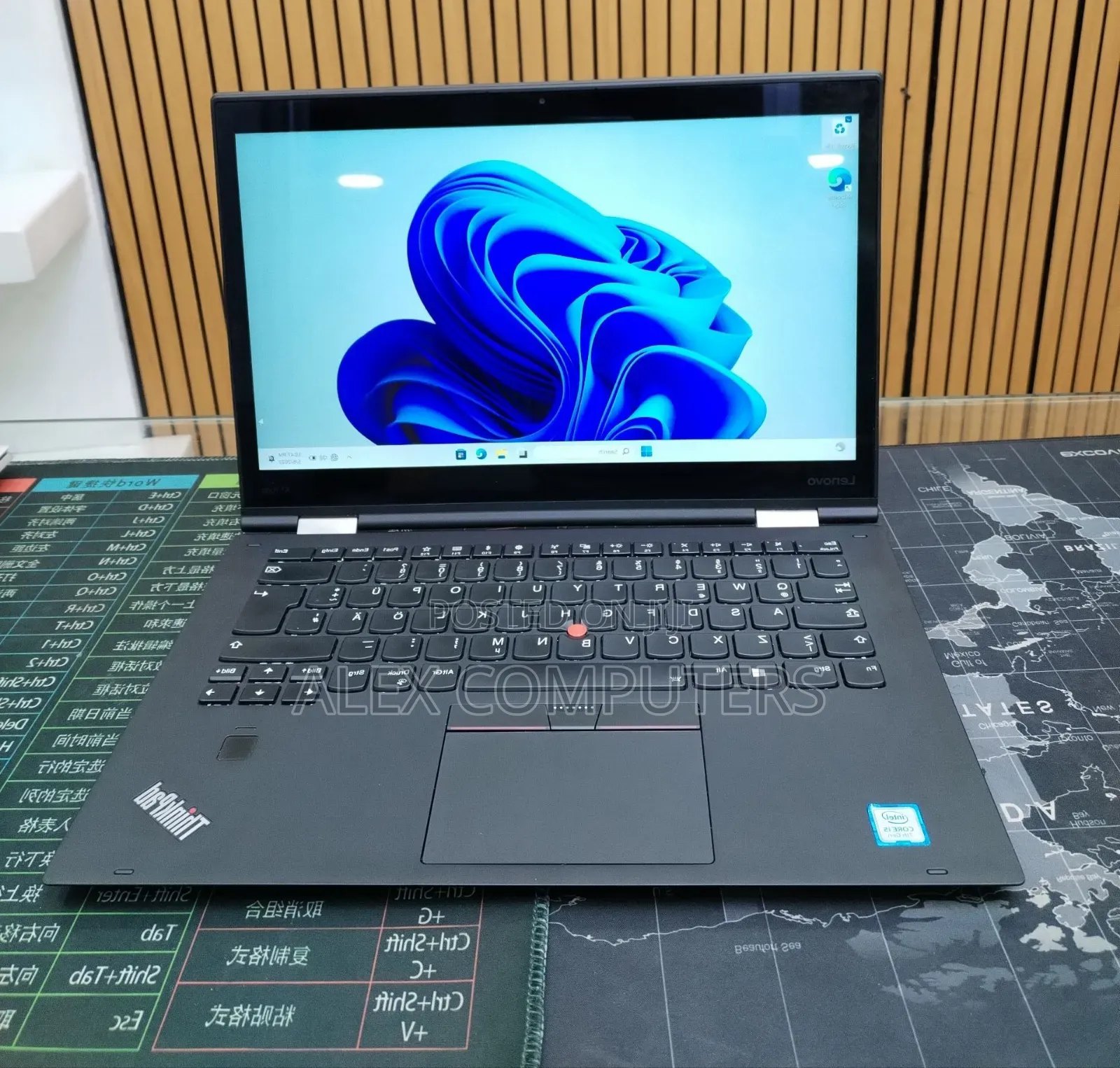 New Laptop Lenovo ThinkPad Yoga 8GB Intel Core i5 SSD 512GB