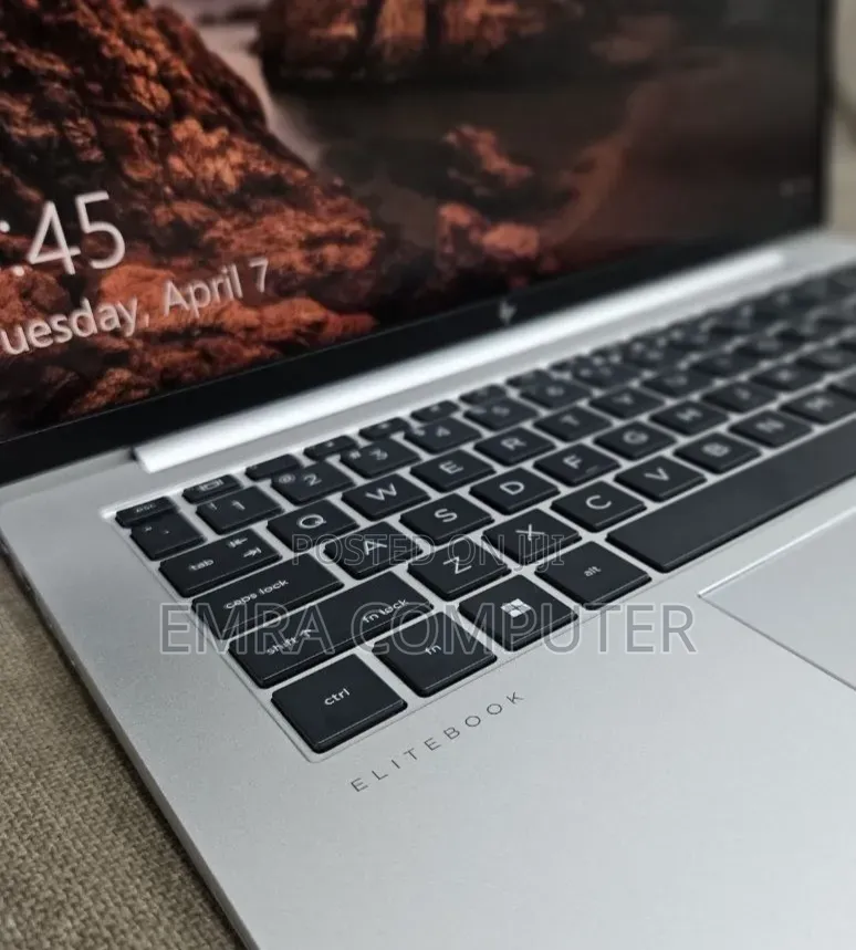 New Laptop HP EliteBook 840 G9 16GB Intel Core i7 SSD 512GB
