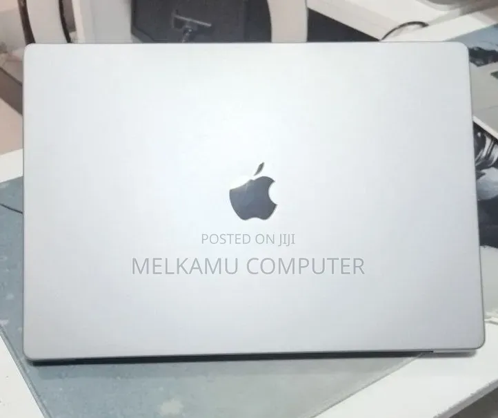 New Laptop Apple MacBook Pro 2021 M1 Max 32GB Apple M1 Max SSD 1T