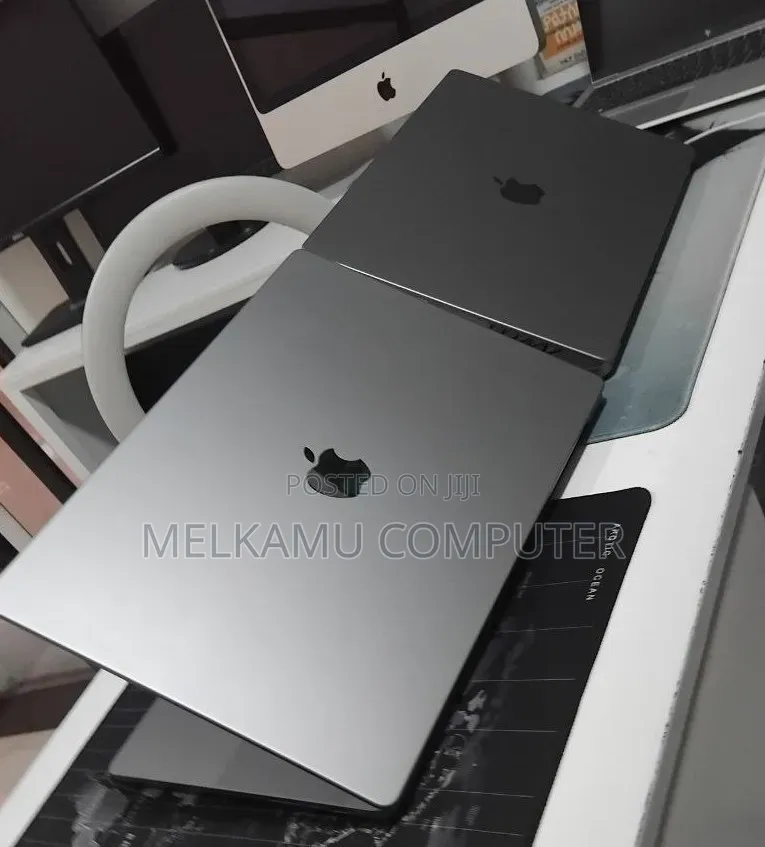 New Laptop Apple MacBook Pro 2021 M1 Max 32GB Apple M1 Max SSD 1T