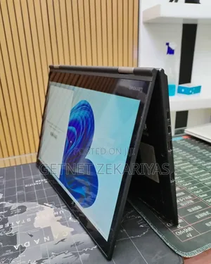 Laptop Lenovo ThinkPad X1 Yoga 16GB Intel Core i5 SSD 512GB