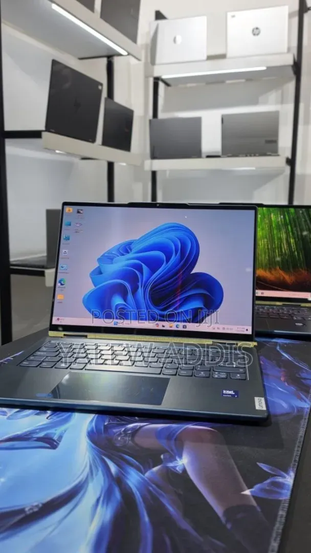 New Laptop Lenovo Yoga 2 16GB Intel Core Ultra 7 SSD 512GB