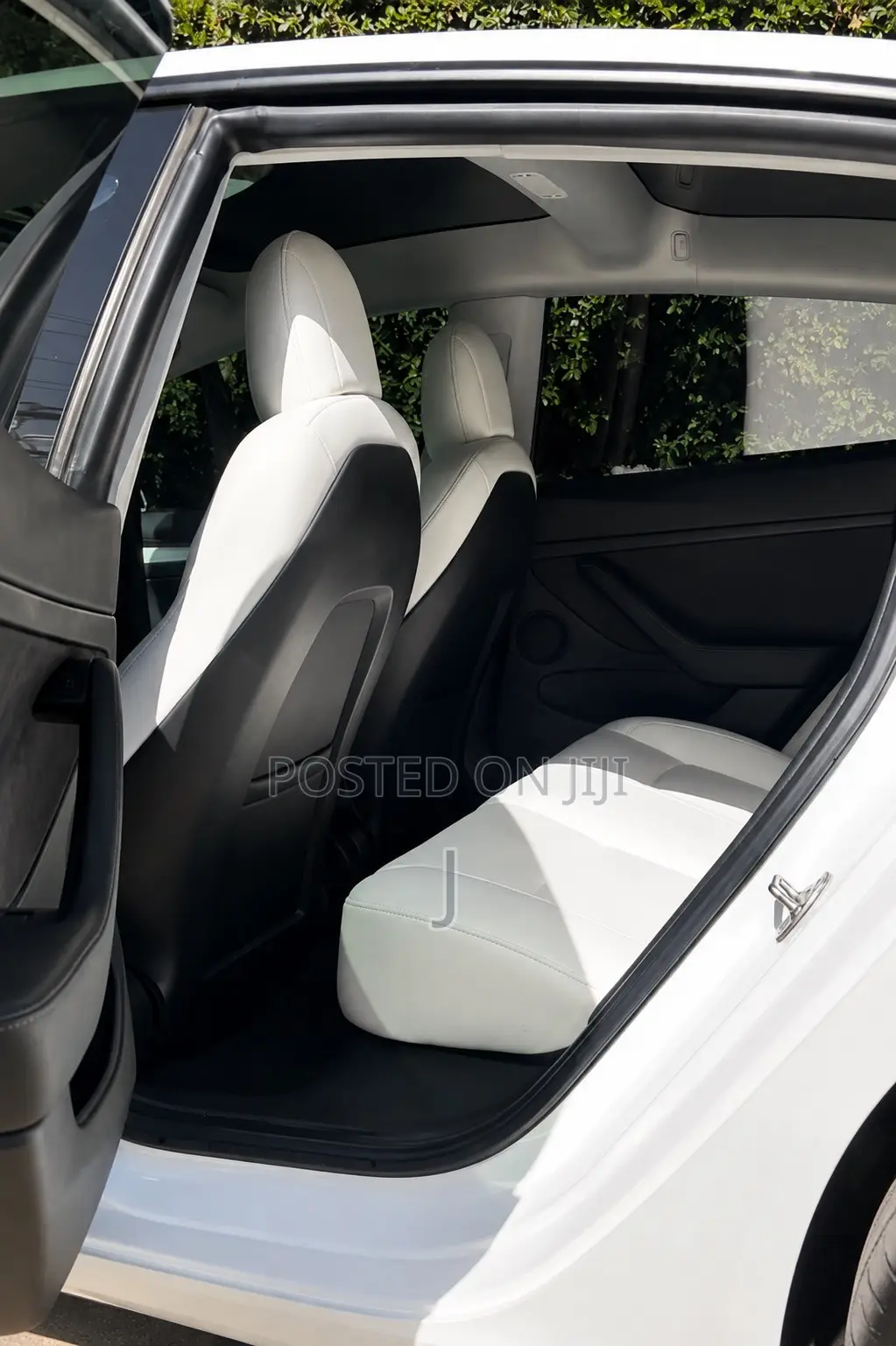 Tesla Model 3 2023 White