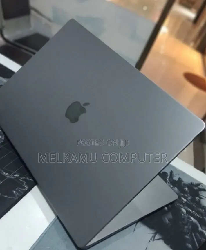 New Laptop Apple MacBook Pro 2021 M1 Max 64GB Apple M1 Max SSD 1T