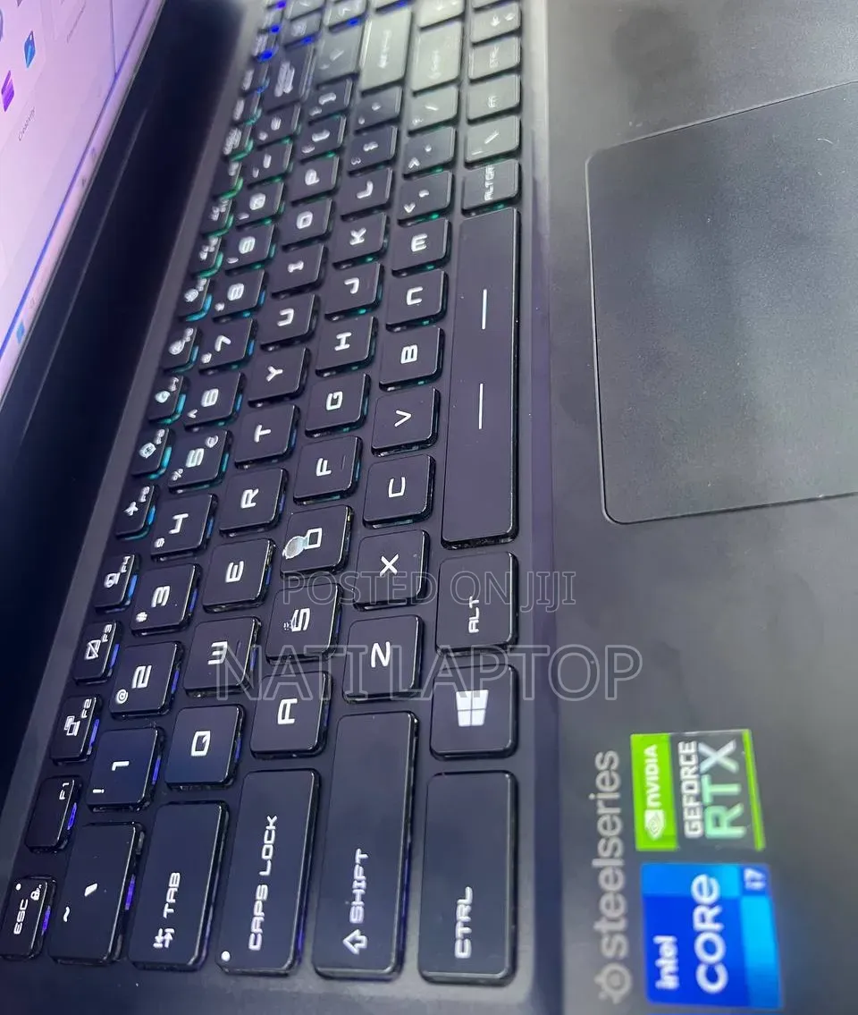 New Laptop MSI 16GB Intel Core i7 SSD 512GB