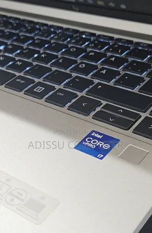 New Laptop HP EliteBook 840 G8 16GB Intel Core i7 SSD 512GB