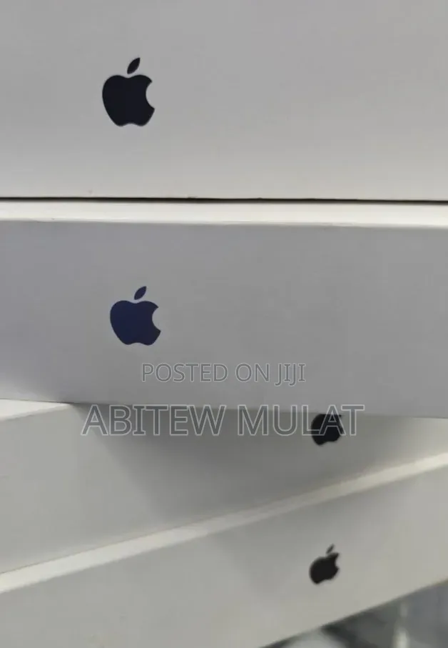 New Laptop Apple MacBook Pro 2026 M5 Pro 36GB Apple M5 SSD 2T