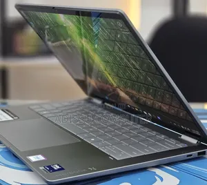 New Laptop HP OmniBook 5 16" 16GB Intel Core Ultra 7 SSD 1T