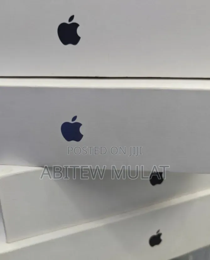 New Laptop Apple MacBook Air 2026 M5 16GB Apple M5 SSD 512GB