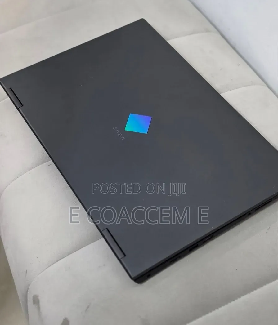 New Laptop HP 16GB AMD Ryzen 5 SSD 512GB