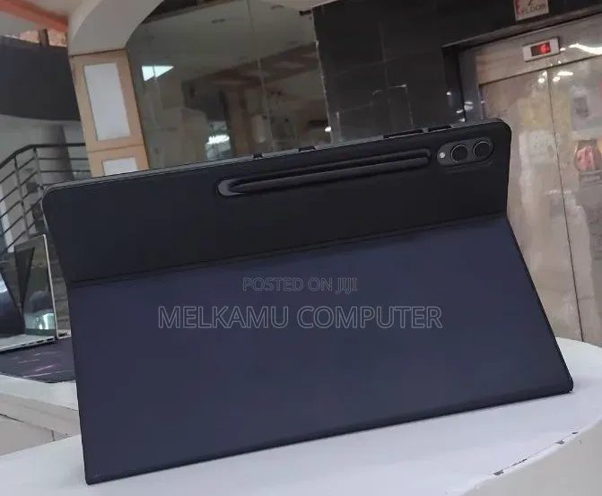 New Laptop Samsung Galaxy Book6 Ultra 12GB Intel Core Ultra 5 SSD 256GB