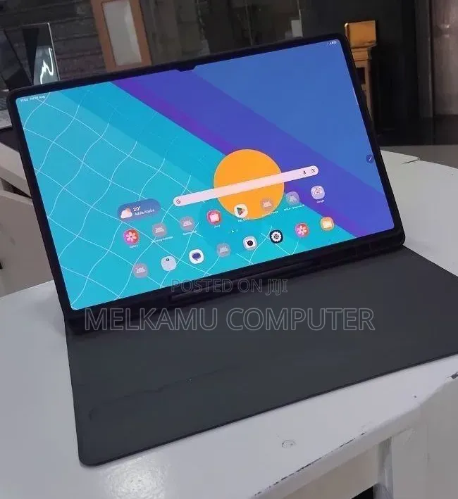 New Laptop Samsung Galaxy Book6 Ultra 12GB Intel Core Ultra 5 SSD 256GB
