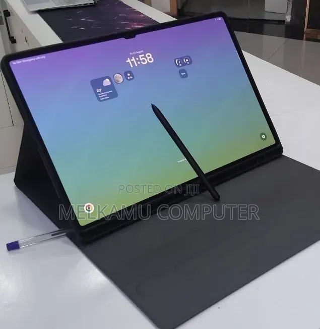 New Laptop Samsung Galaxy Book6 Ultra 12GB Intel Core Ultra 5 SSD 256GB