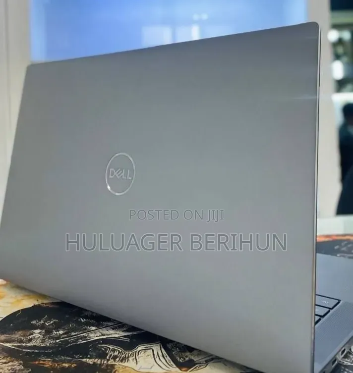 New Laptop Dell Precision 5540 16GB Intel Core i7 SSD 512GB