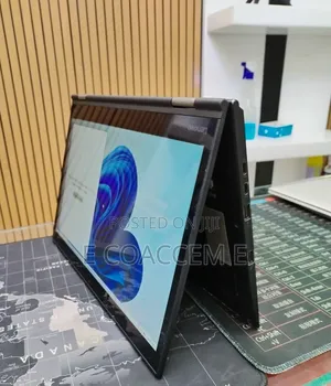 New Laptop Lenovo 8GB Intel Core i5 SSD 512GB