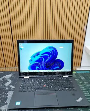 New Laptop Lenovo 8GB Intel Core i5 SSD 512GB