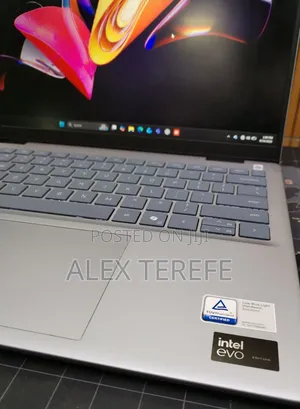 New Laptop Dell Inspiron 14 7440 16GB Intel Core Ultra 7 SSD 1T