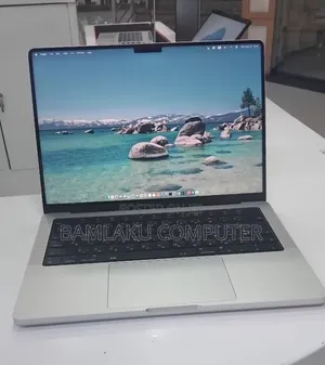 New Laptop Apple MacBook Pro 2024 M4 16GB Apple M4 Pro SSD 512GB