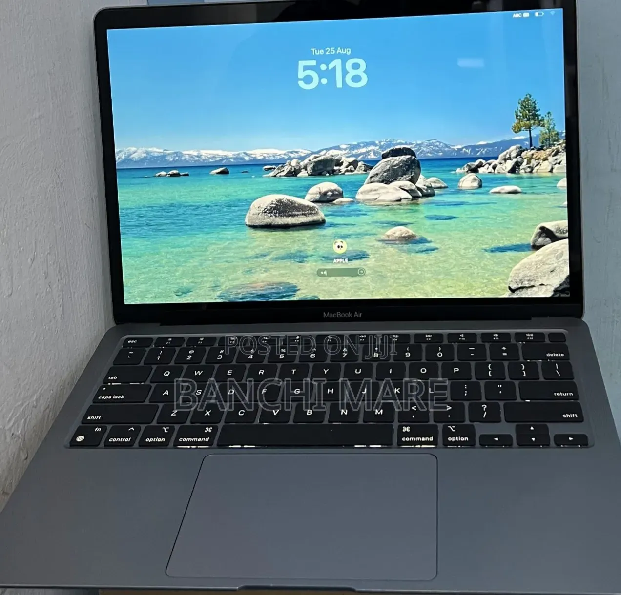 New Laptop Apple MacBook Air 2020 M1 8GB Apple M1 SSD 256GB