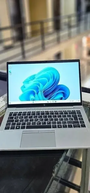 New Laptop HP EliteBook 840 G8 16GB Intel Core i5 SSD 512GB