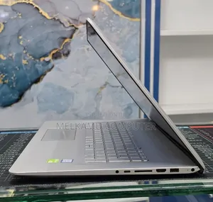New Laptop HP Envy 17 16GB Intel Core i7 HDD 1T