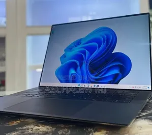 New Laptop Dell Precision 5540 16GB Intel Core i7 SSD 512GB