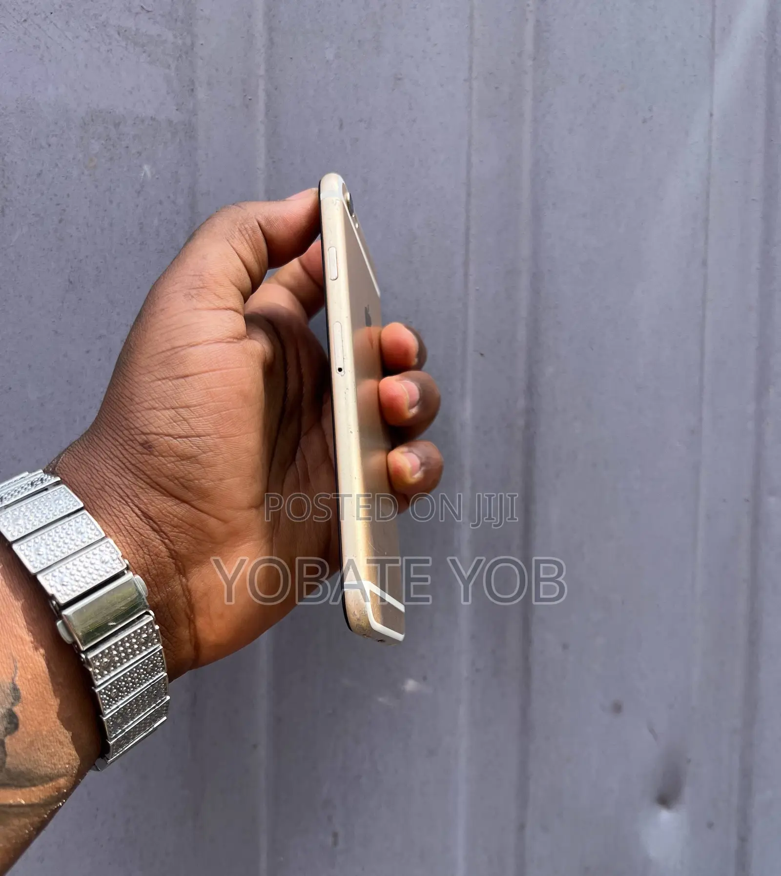 Apple iPhone 6s 16 GB