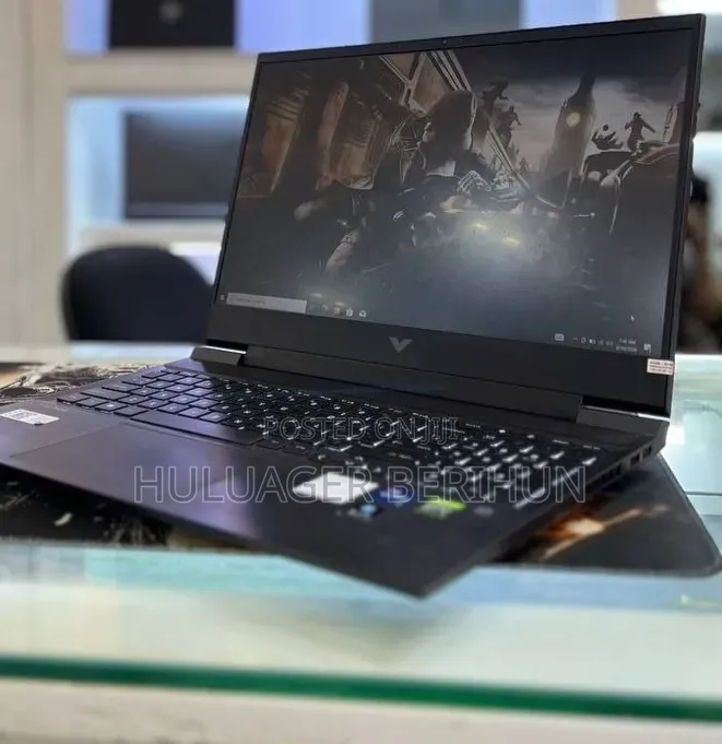 New Laptop HP Victus 16 16GB Intel Core i7 SSD 512GB