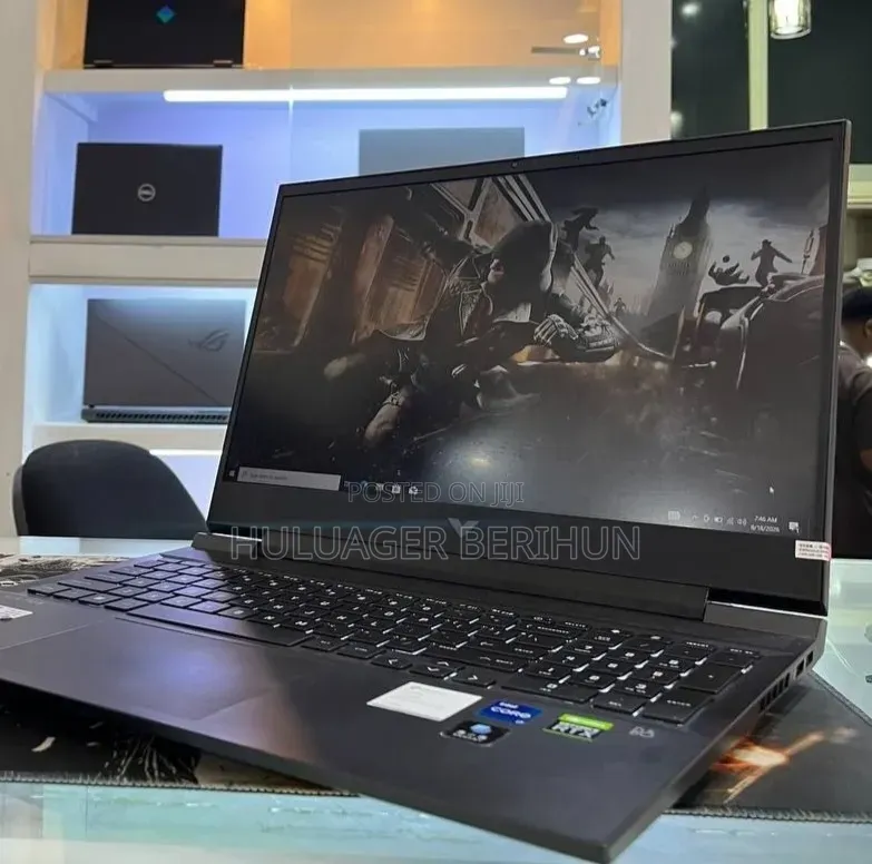 New Laptop HP Victus 16 16GB Intel Core i7 SSD 512GB
