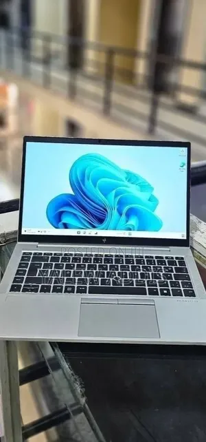 New Laptop HP EliteBook 840 G8 16GB Intel Core i5 SSD 512GB