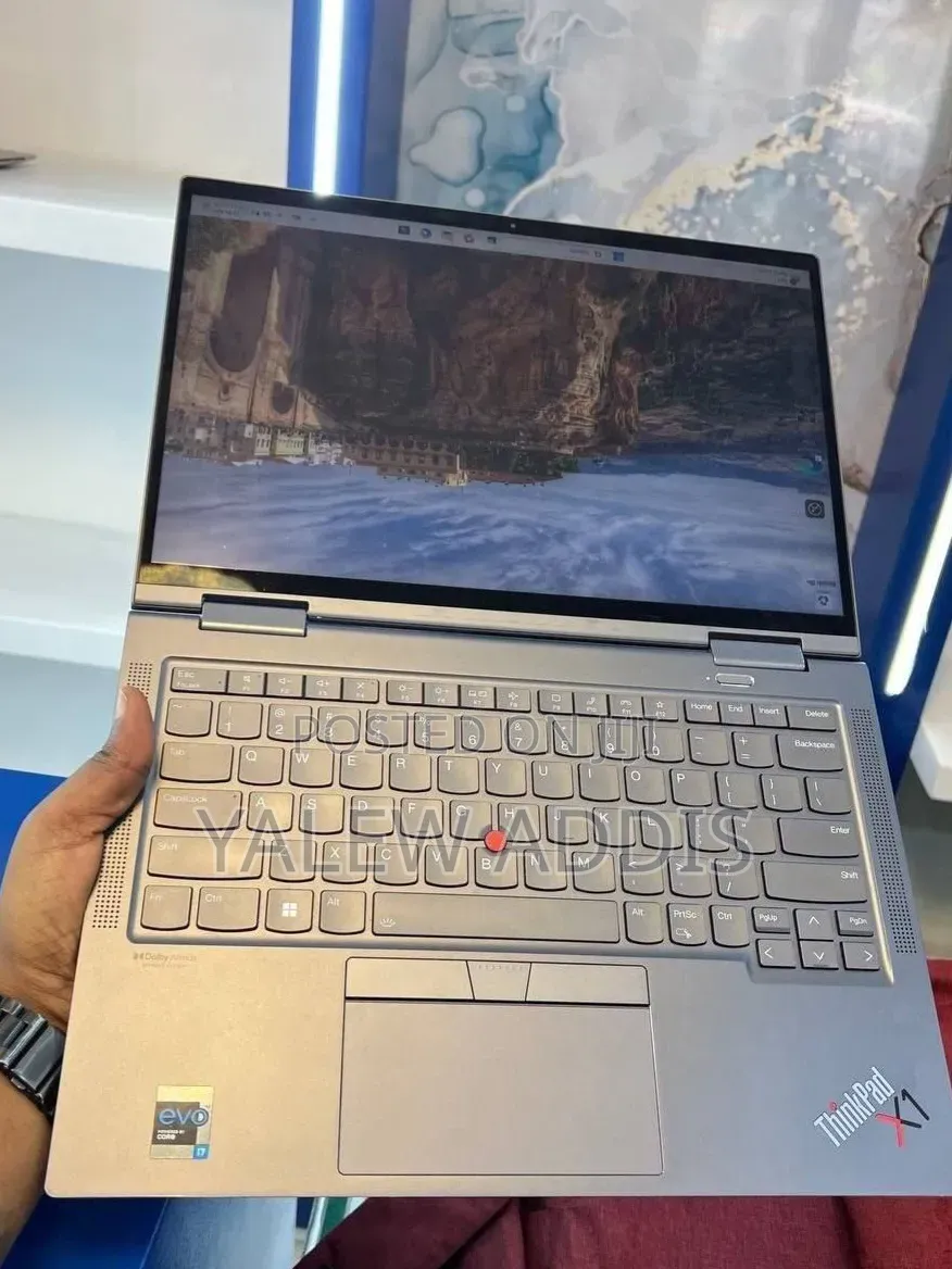 New Laptop Lenovo ThinkPad X1 Yoga 16GB Intel Core i7 SSD 512GB
