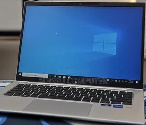New Laptop HP EliteBook 840 G10 16GB Intel Core i7 SSD 512GB