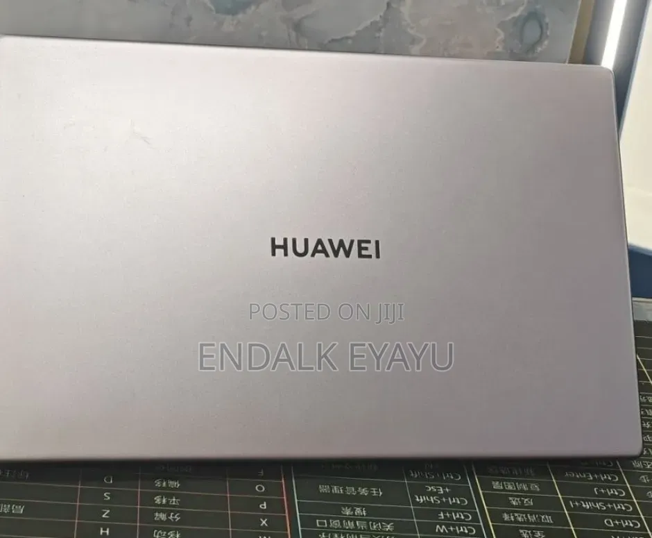 New Laptop Huawei 8GB Intel Core i3 SSD 256GB