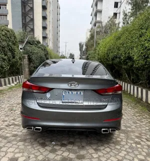 Hyundai Avante 2017