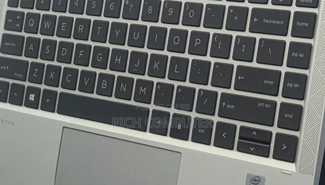 New Laptop HP EliteBook 830 G7 16GB Intel Core i7 SSD 512GB